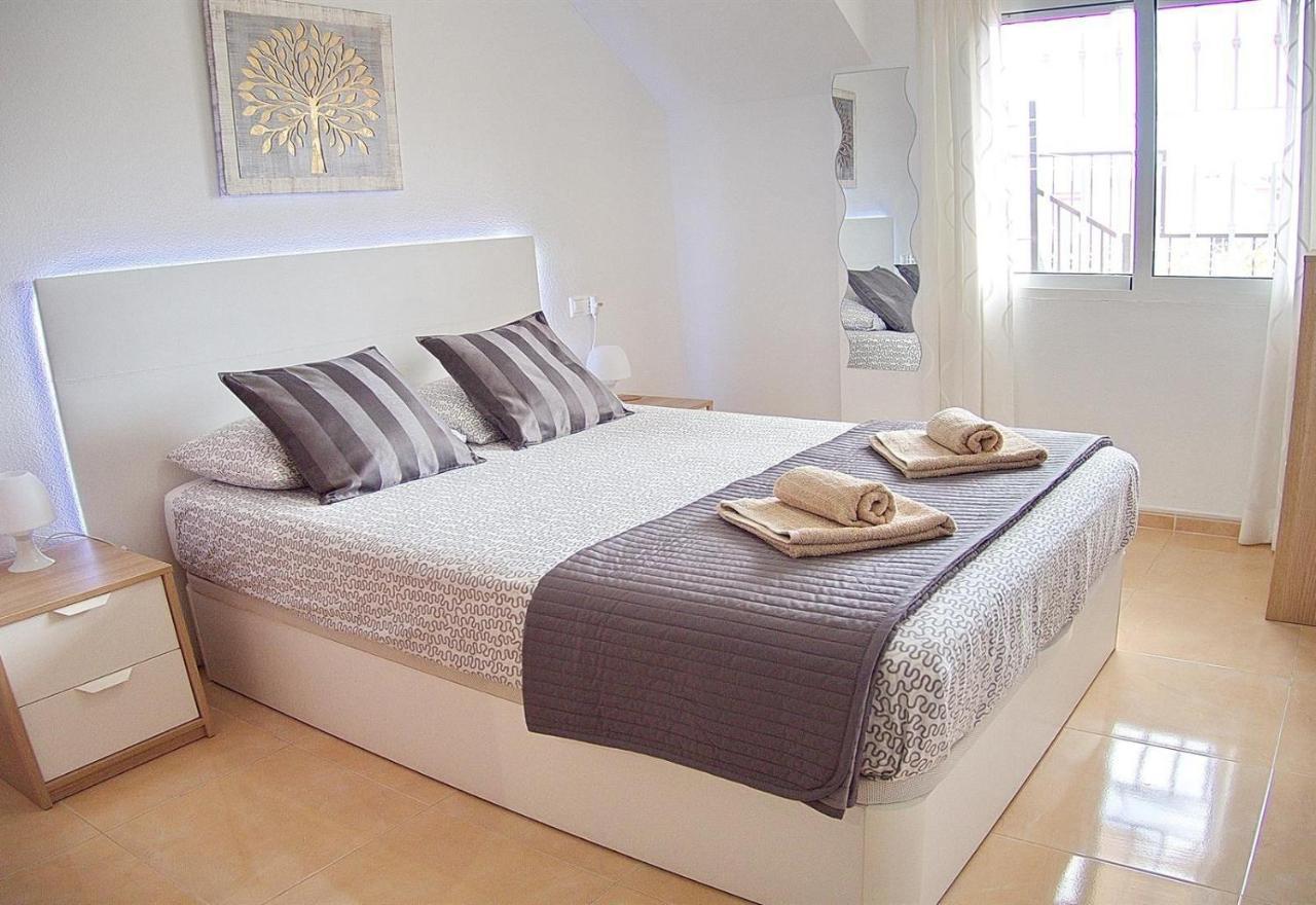 Apartment With Large Roof Solarium Dehesa de Campoamor  Exteriör bild